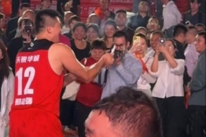 AG体育官网-喷香槟啦！前山西球员邢志强参加大同PCBA比赛夺冠